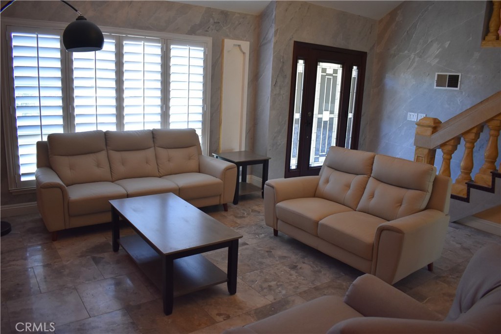 15862 Caltech Circle Westminster, CA 92683 - Photo 12 of 41