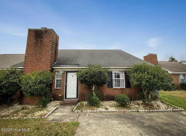 $180,000 | 1206 Peyton Circle, Unit B, Greenville, NC 27834