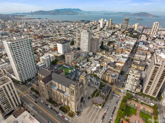 $1,988,000 | 1272-1276 Sacramento Street, San Francisco, CA 94108