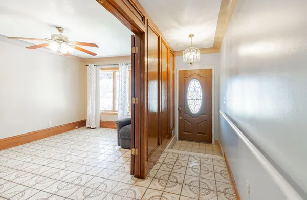 $289,000 | 15099 Reeck Road, Southgate, MI 48195