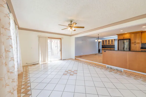 $289,000 | 15099 Reeck Road, Southgate, MI 48195