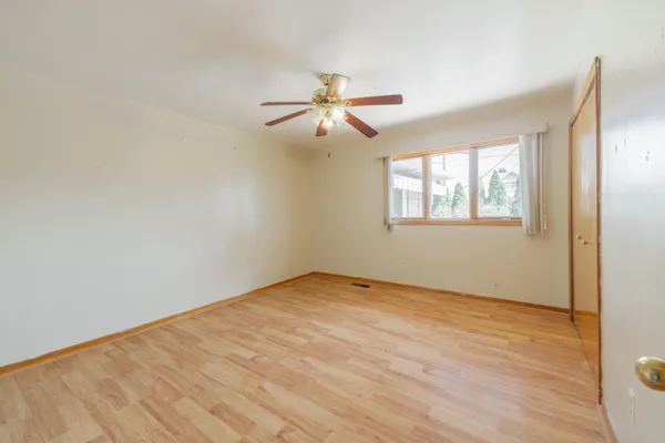 $289,000 | 15099 Reeck Road, Southgate, MI 48195