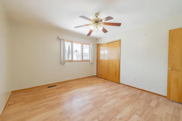 $289,000 | 15099 Reeck Road, Southgate, MI 48195