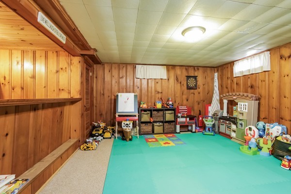 36 Telbar Street Springfield, MA 01128 - Photo 18 of 20 Gallery Image 18