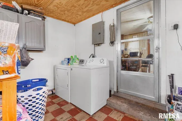 $95,000 | 612 Lincoln Street, Divernon, IL 62530