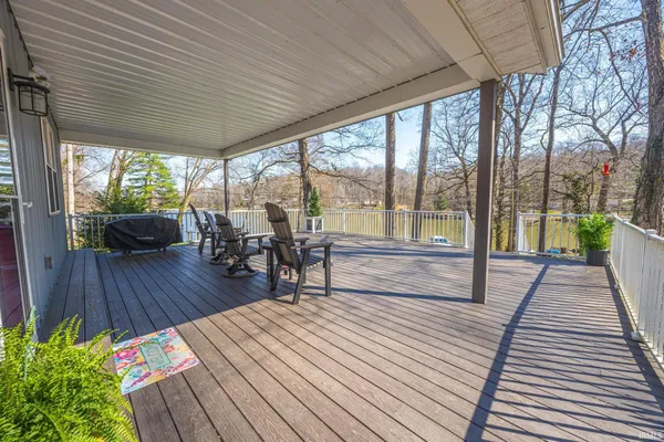 $160,000 | 1229 North Idlewild Lake Road, Jasper, IN 47546