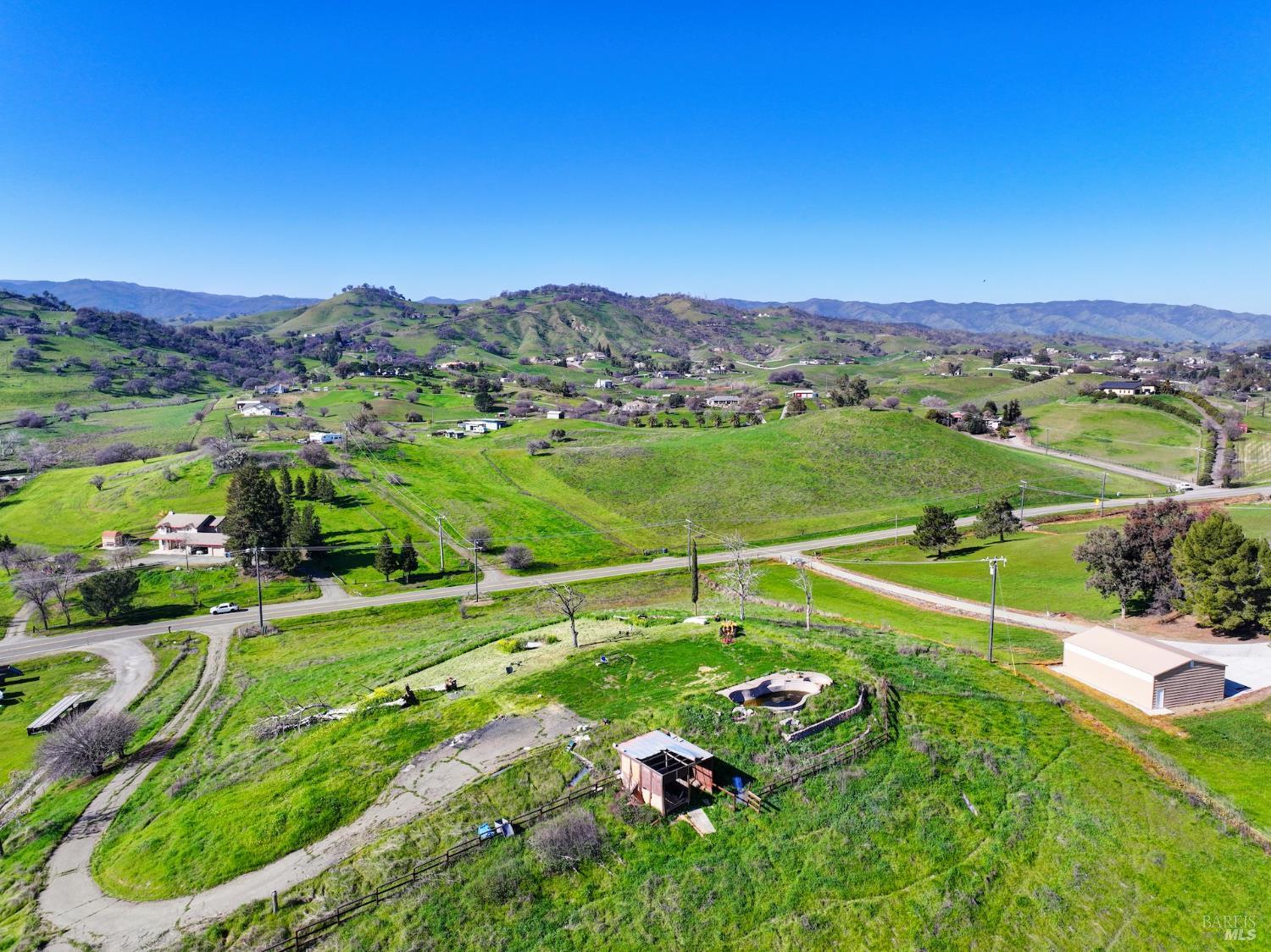 7668 English Hills Road Vacaville, CA 95688 - Photo 27 of 83