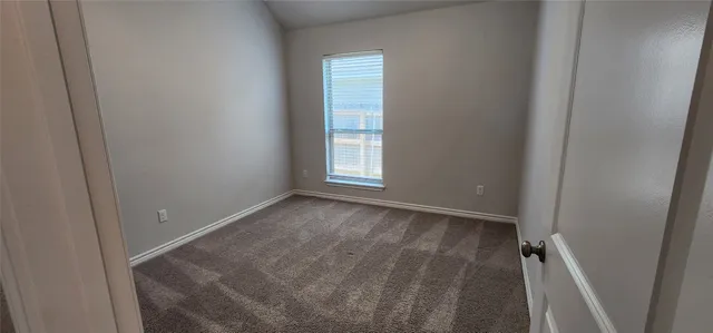 $2,199 | 360 Banyon Drive, Georgetown, TX 78628