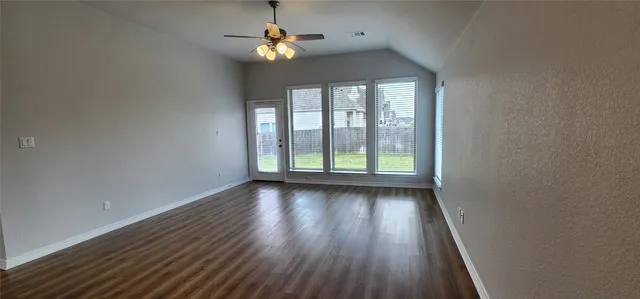 $2,199 | 360 Banyon Drive, Georgetown, TX 78628