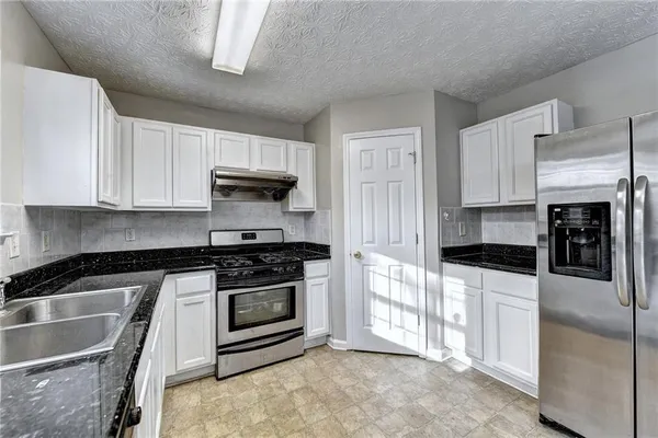 $2,100 | 960 Melrose Park Place Northwest, Lawrenceville, GA 30044