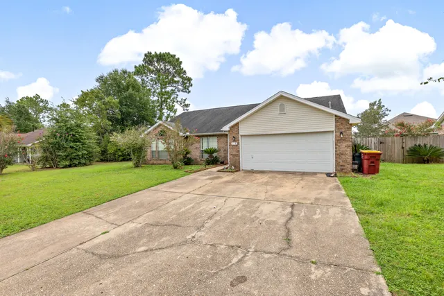 $294,500 | 719 Majestic Prince Court, Crestview, FL 32539