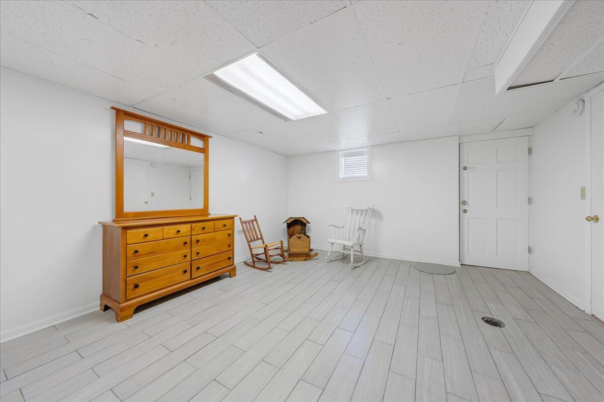 6011 Green Ridge Road Roanoke, VA 24019 - Photo 23 of 38 23-MIB05917