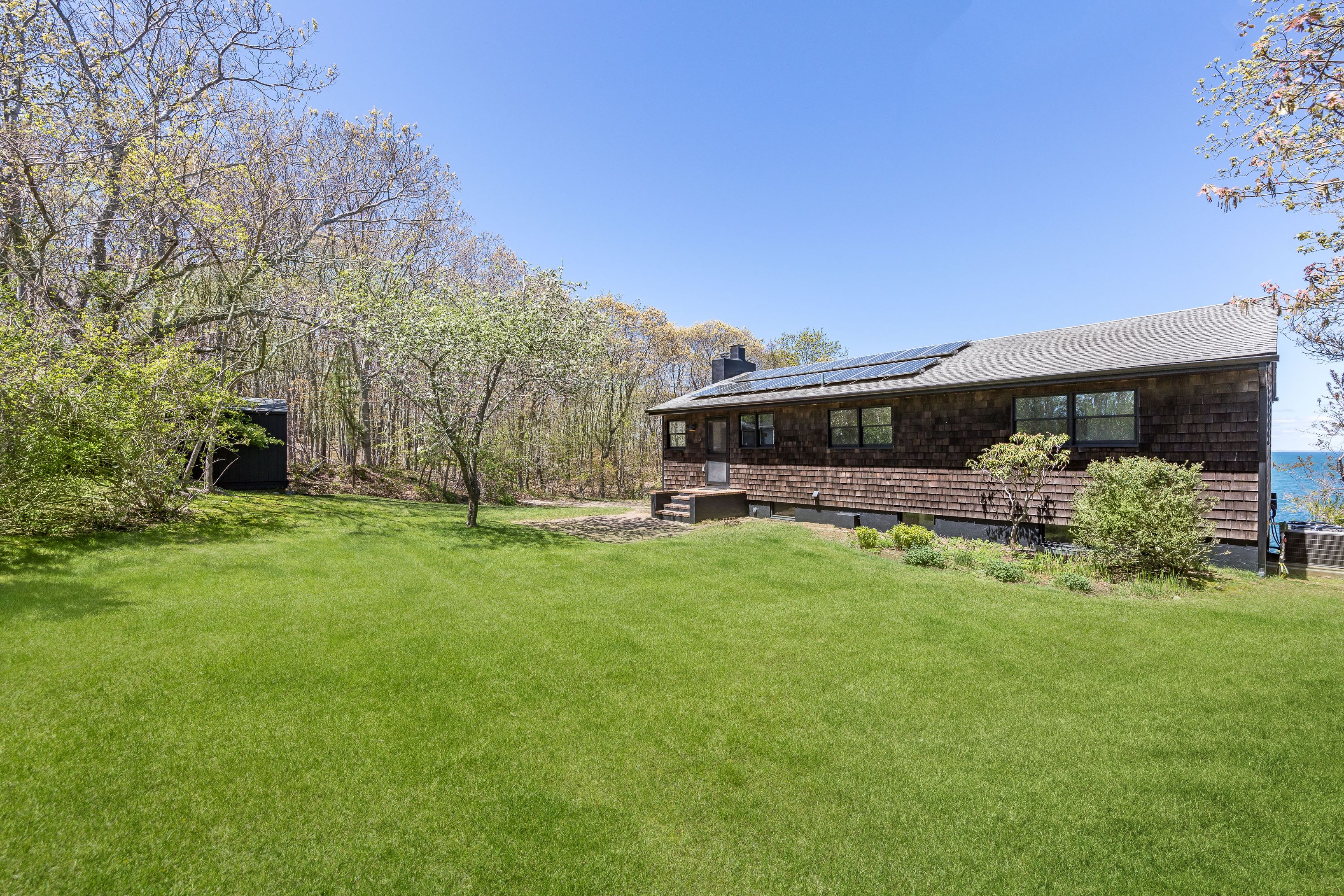 140 Navy Road Montauk, NY 11954 - Photo 20 of 28
