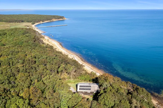 $4,400,000 | 140 Navy Road, Montauk, NY 11954