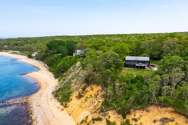 $4,400,000 | 140 Navy Road, Montauk, NY 11954