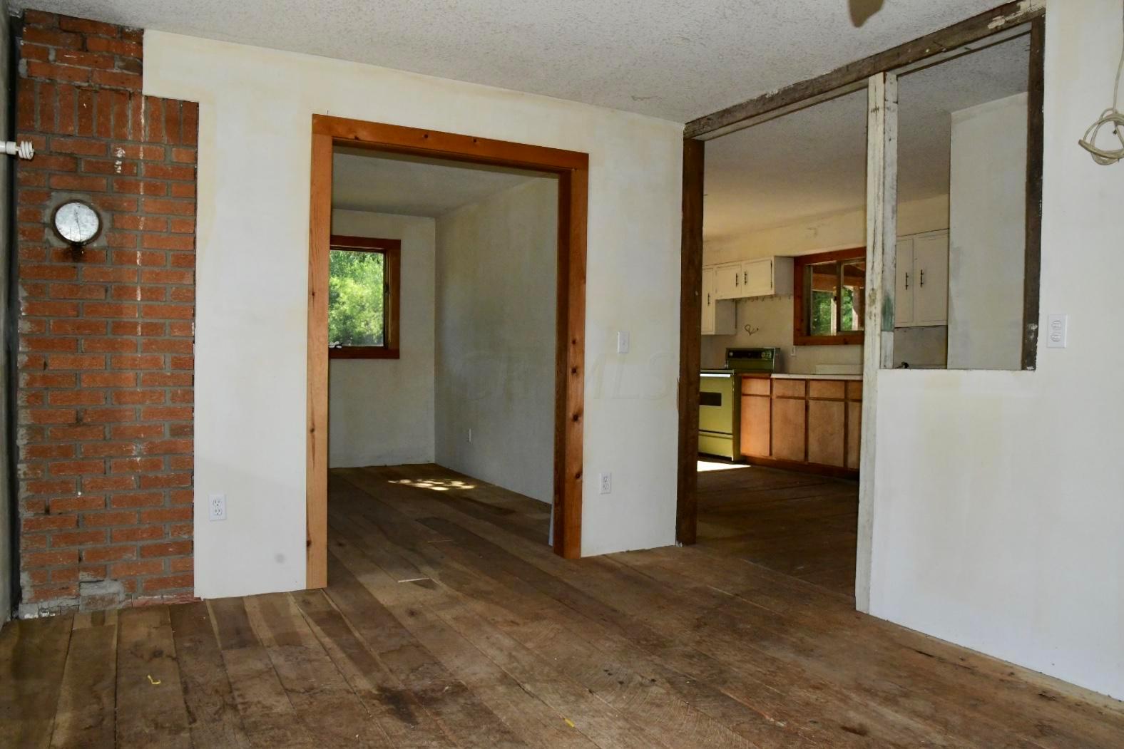 465 Back Run Road Philo, OH 43771 - Photo 14 of 28