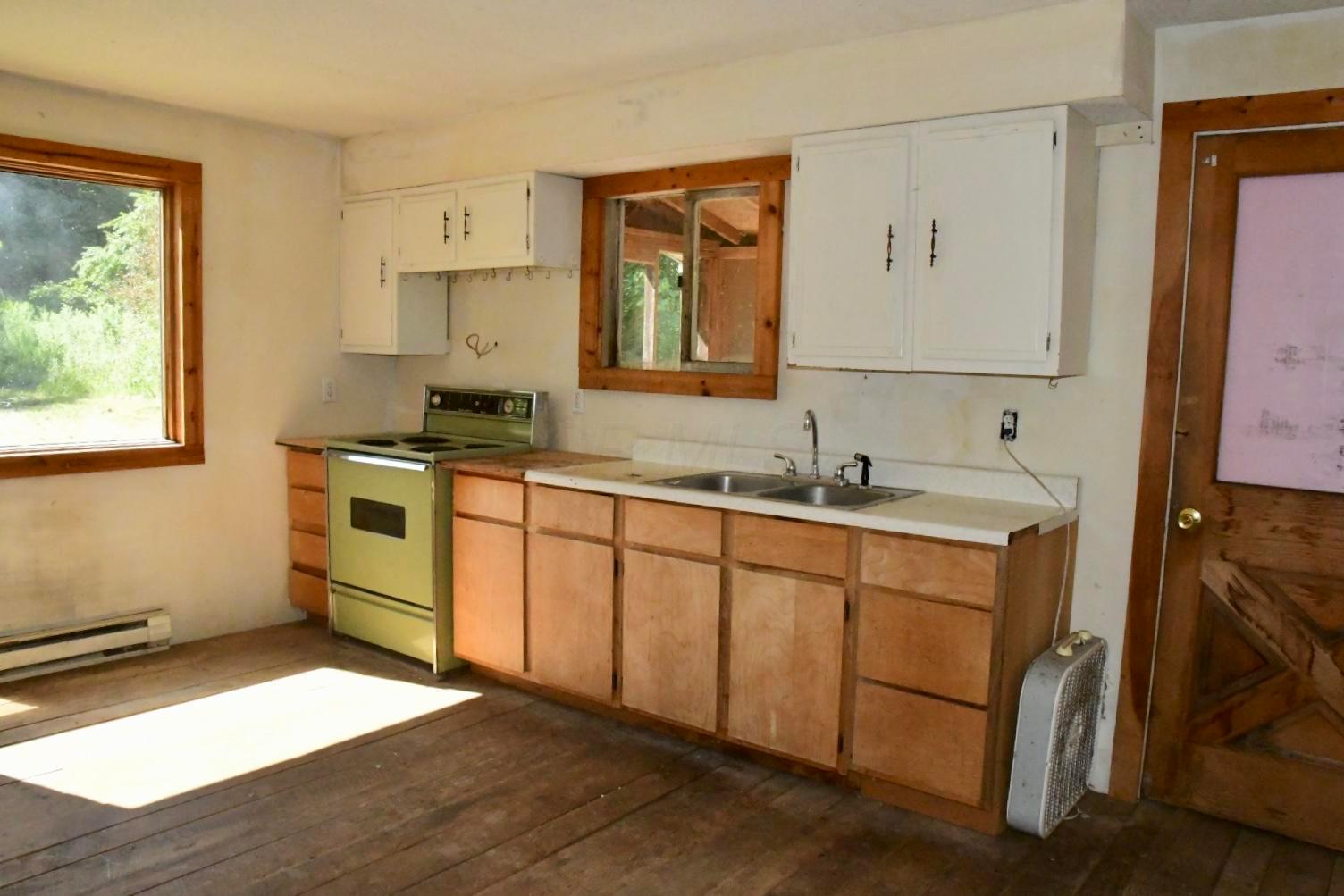 465 Back Run Road Philo, OH 43771 - Photo 15 of 28