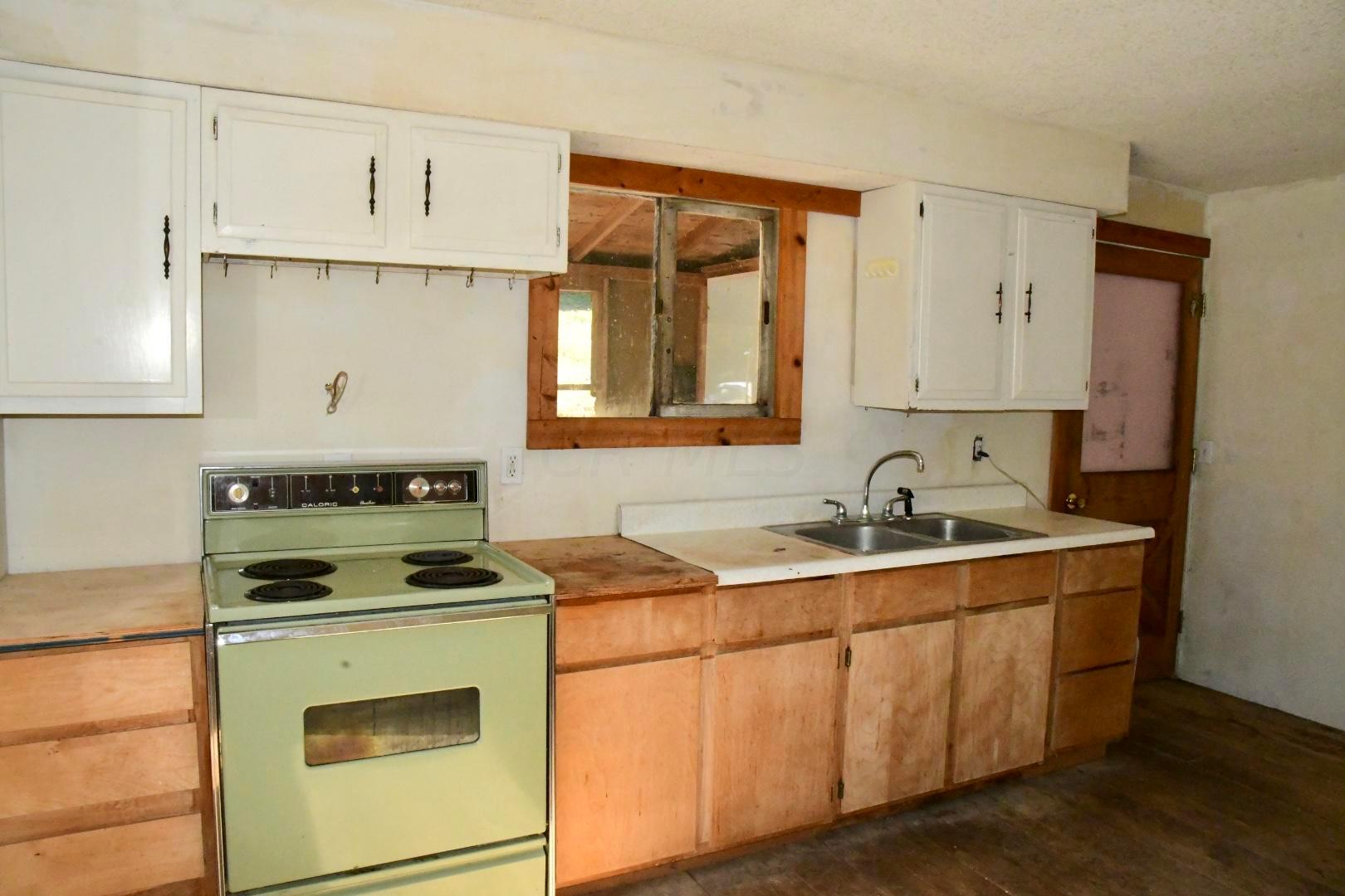 465 Back Run Road Philo, OH 43771 - Photo 16 of 28