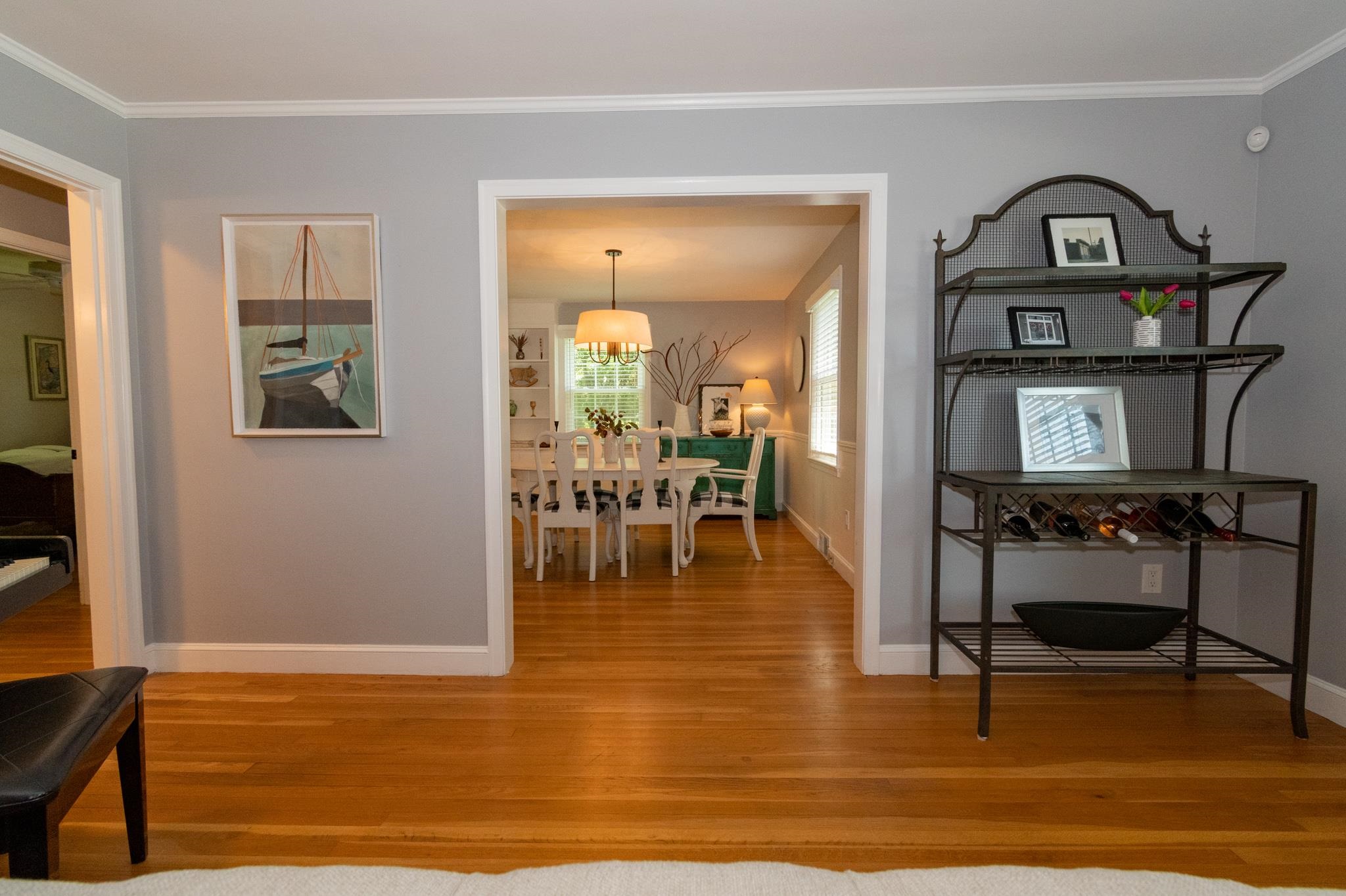 60 North Gate Road Manchester, NH 03104 - Photo 5 of 40 Gallery Image 5
