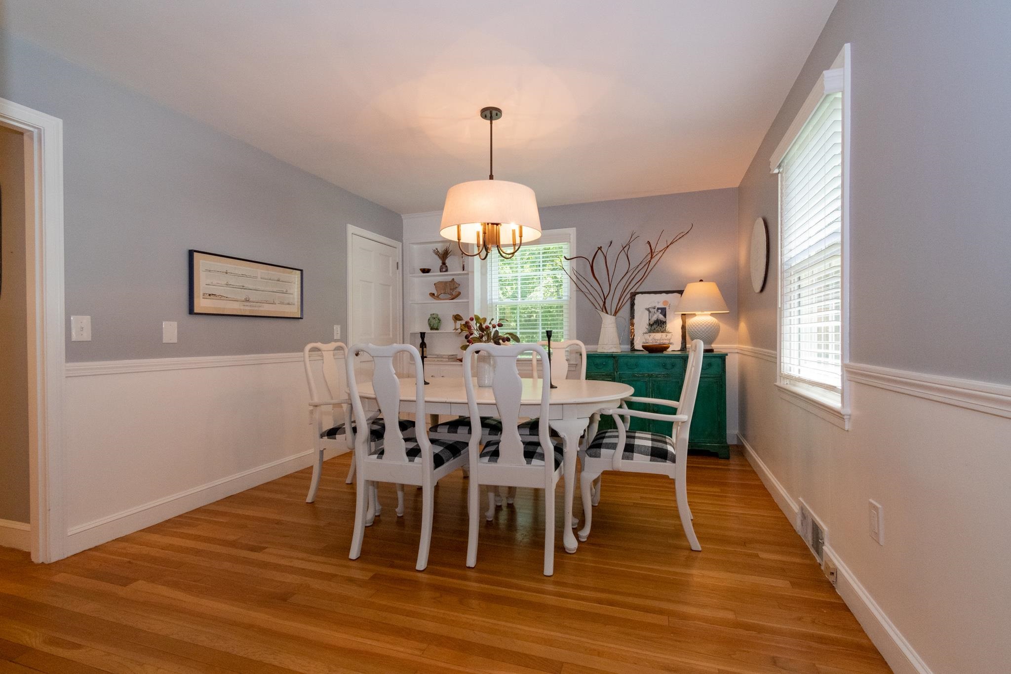 60 North Gate Road Manchester, NH 03104 - Photo 6 of 40 Gallery Image 6