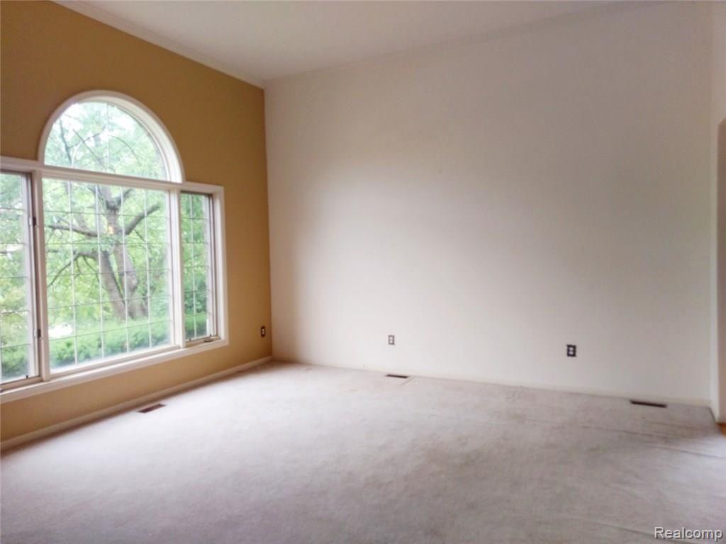 47442 Madison Canton, MI 48188 - Photo 8 of 50