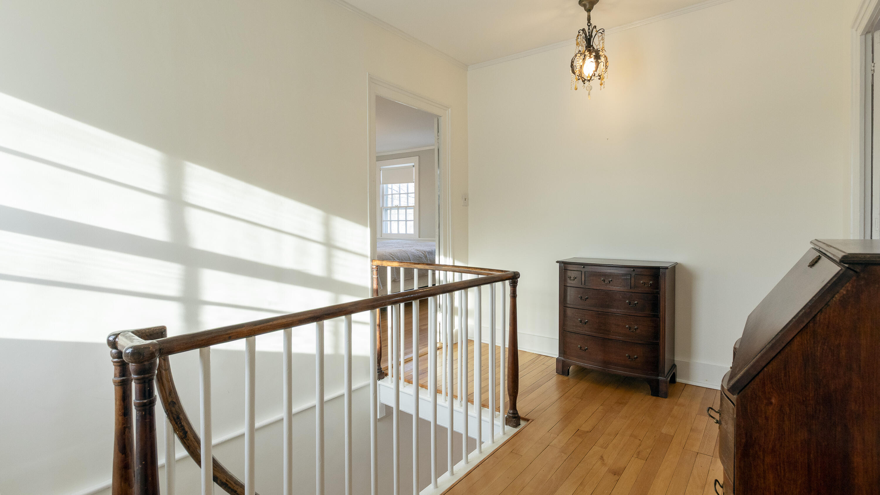 486 Paris Hill Road Paris, ME 04271 - Photo 51 of 66 W upstairs center