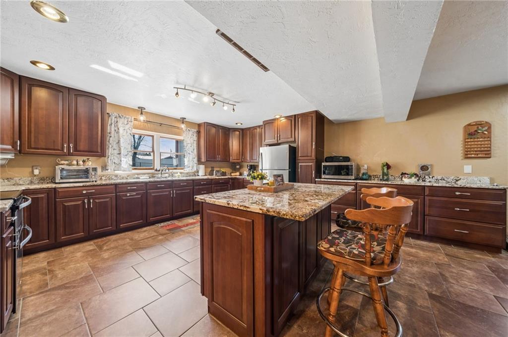 138 Buckeye Road Mount Pleasant, PA 15666 - Photo 14 of 24 Gallery Image 14