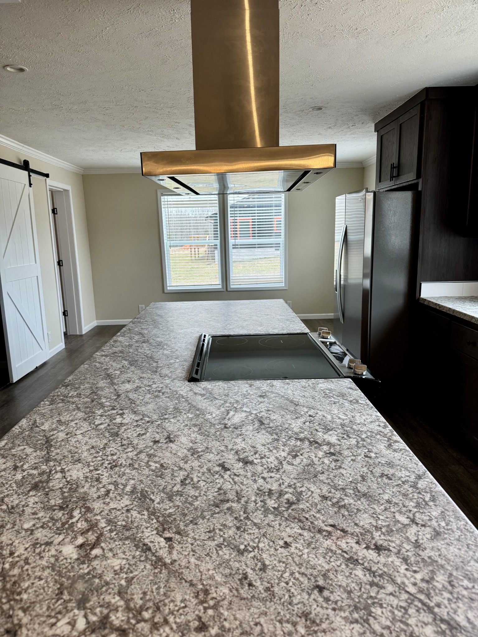 235 Ralph Spivey Lane Gainesboro, TN 38562 - Photo 15 of 39 a view of entryway