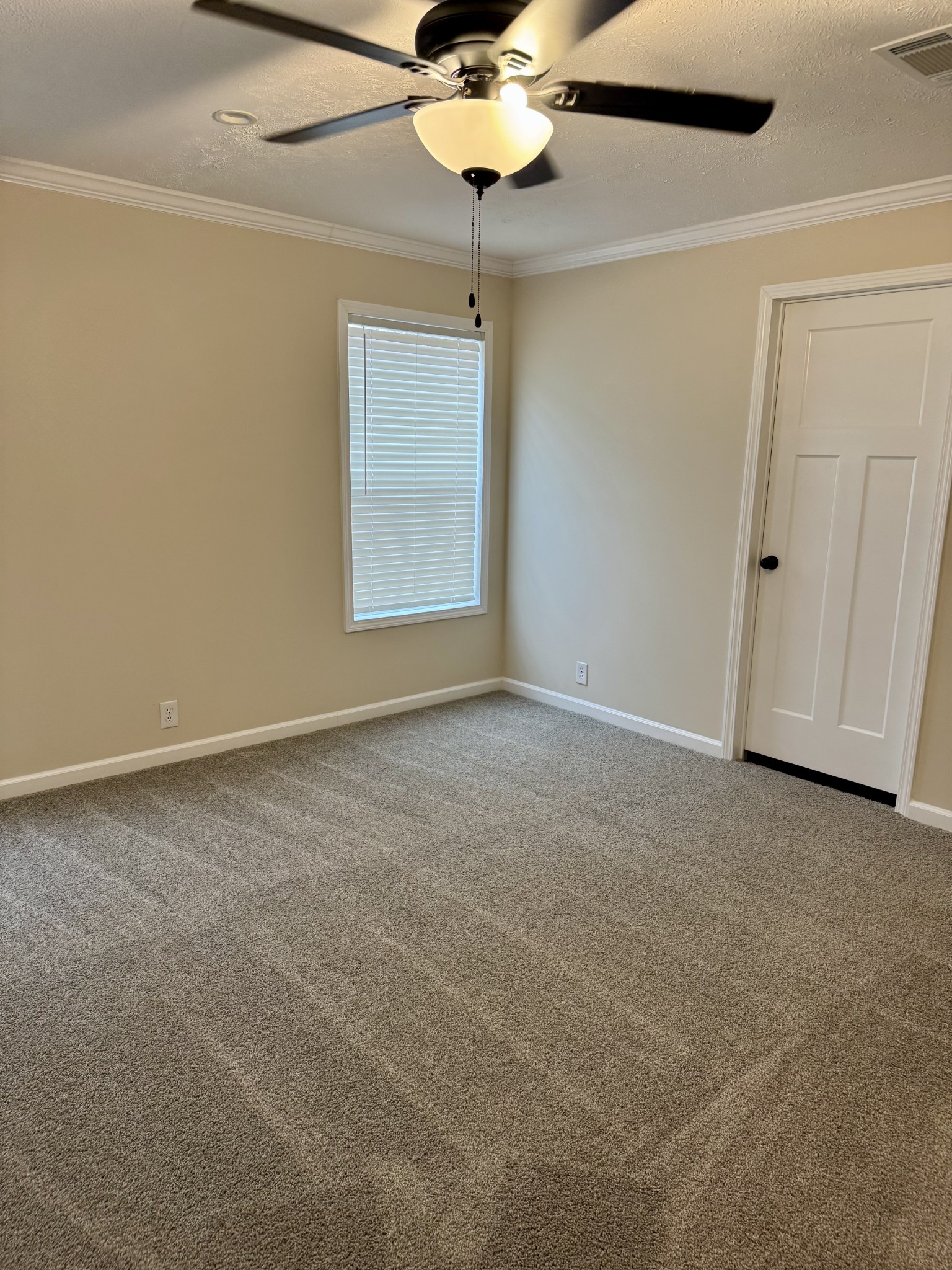 235 Ralph Spivey Lane Gainesboro, TN 38562 - Photo 35 of 39 a view of a room with a chandelier fan and a window