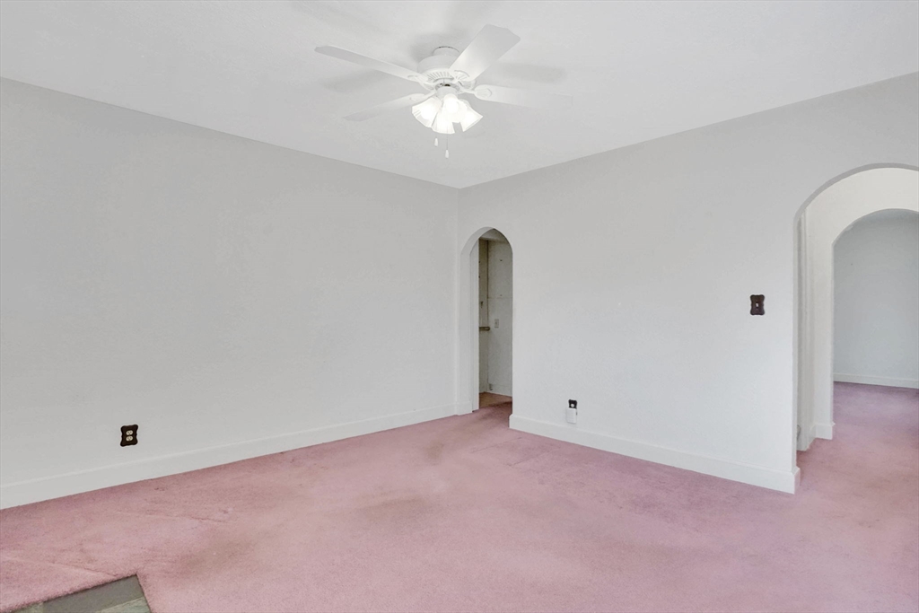 2164 Wilbraham Road Springfield, MA 01129 - Photo 17 of 32 Gallery Image 17