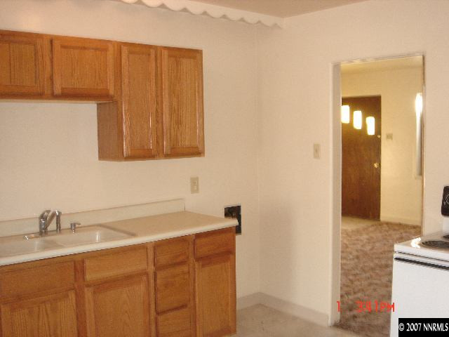 855 Broadway Boulevard Reno, NV 89502 - Photo 2 of 4 Photo 2