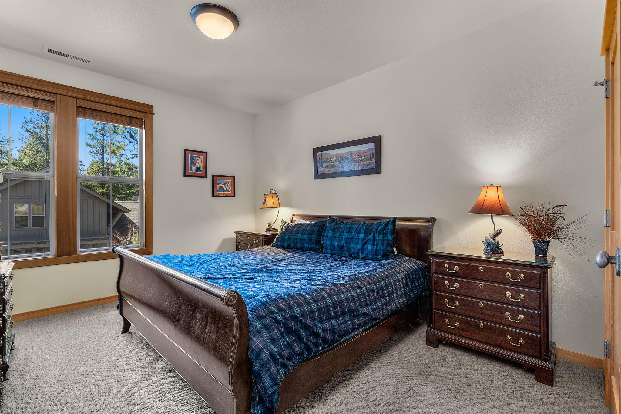 57124 Evergreen Loop, Unit 33 Sunriver, OR 97707 - Photo 22 of 37 17 2025_04_16_57124_evergreen_loop_sunri