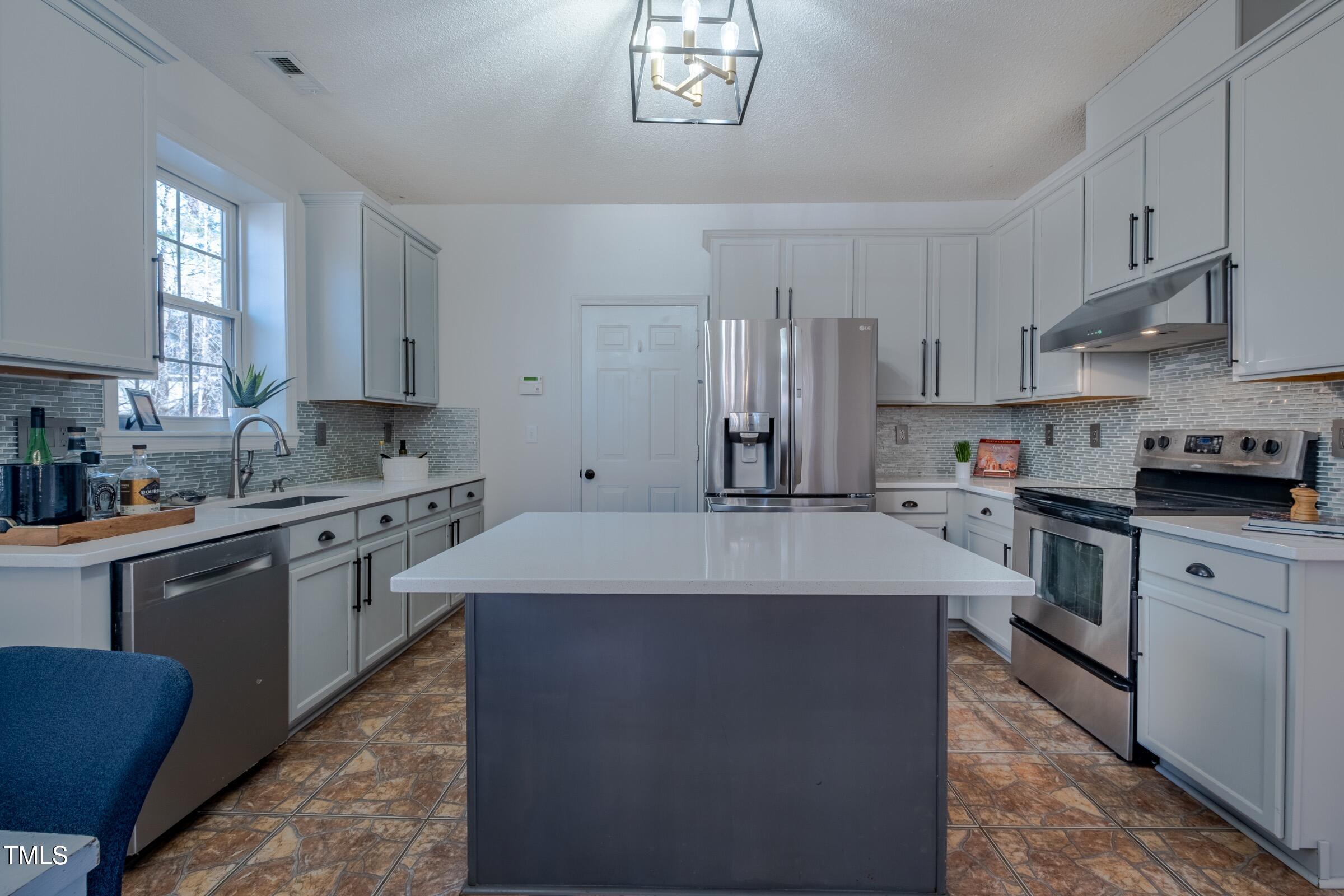 2 Woodsage Lane Durham, NC 27713 - Photo 20 of 60 DSCF0935-HDR