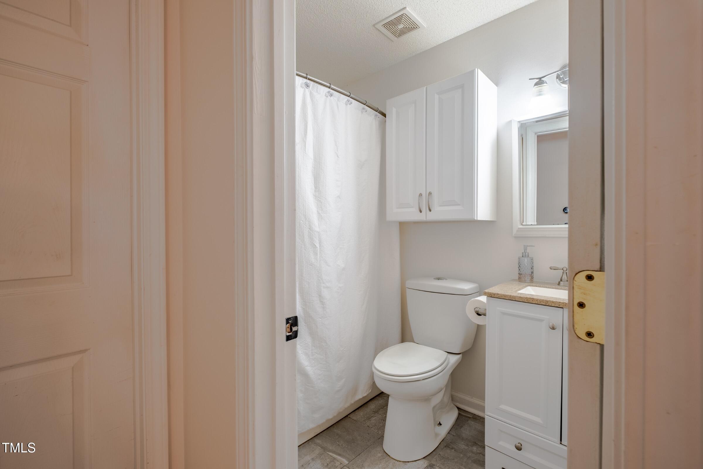 2 Woodsage Lane Durham, NC 27713 - Photo 36 of 60 DSCF0908-HDR