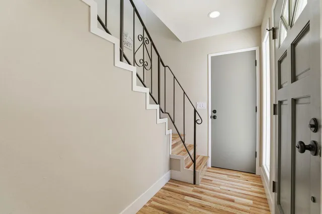 $1,588,000 | 836 Seacliff Drive, Aptos, CA 95003