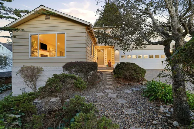 $1,588,000 | 836 Seacliff Drive, Aptos, CA 95003