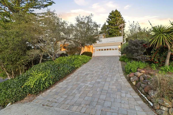 $1,498,000 | 836 Seacliff Drive, Aptos, CA 95003
