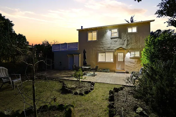 $1,588,000 | 836 Seacliff Drive, Aptos, CA 95003