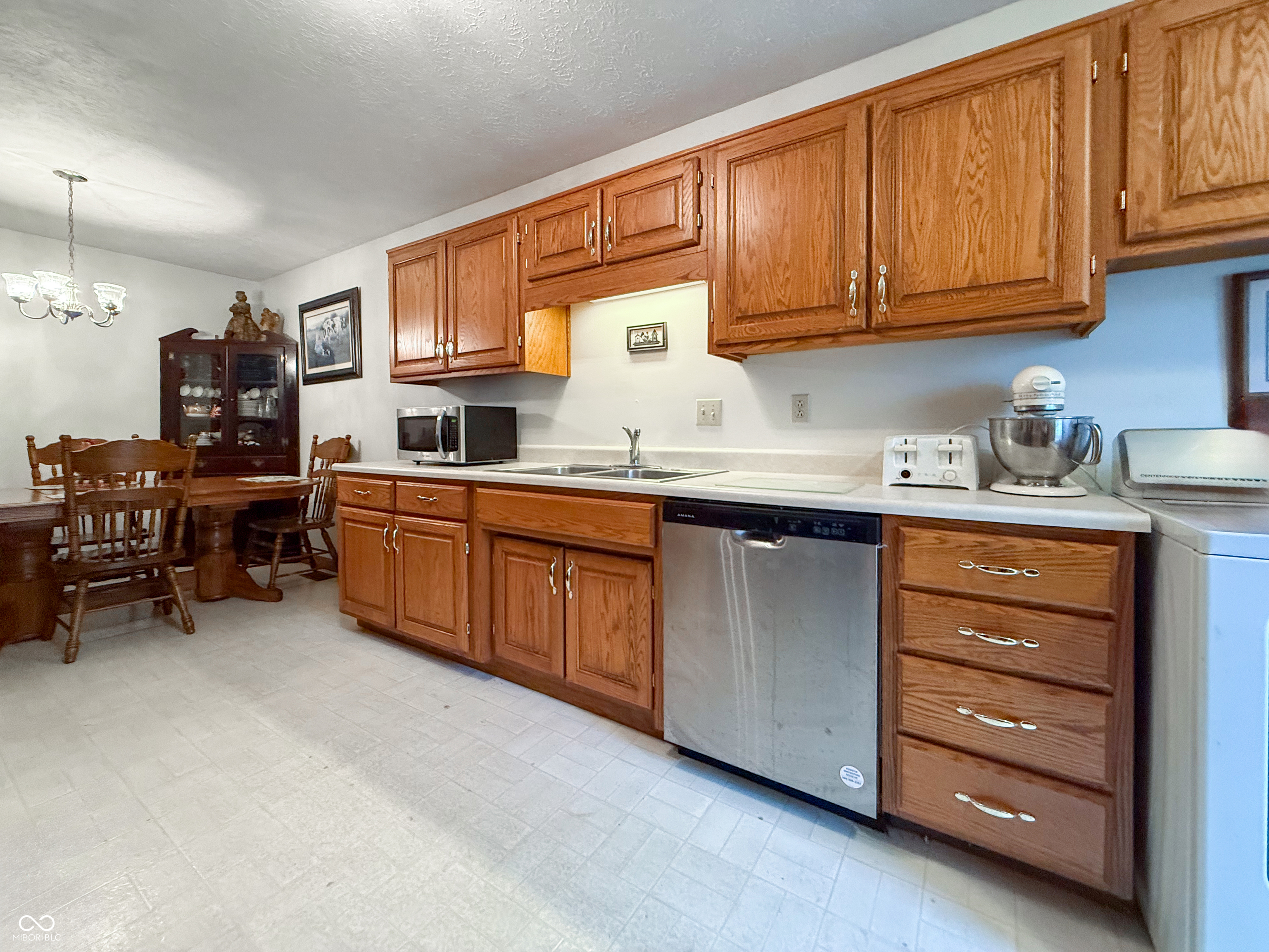 5064 Glenmore Road Anderson, IN 46012 - Photo 8 of 15 Gallery Image 8