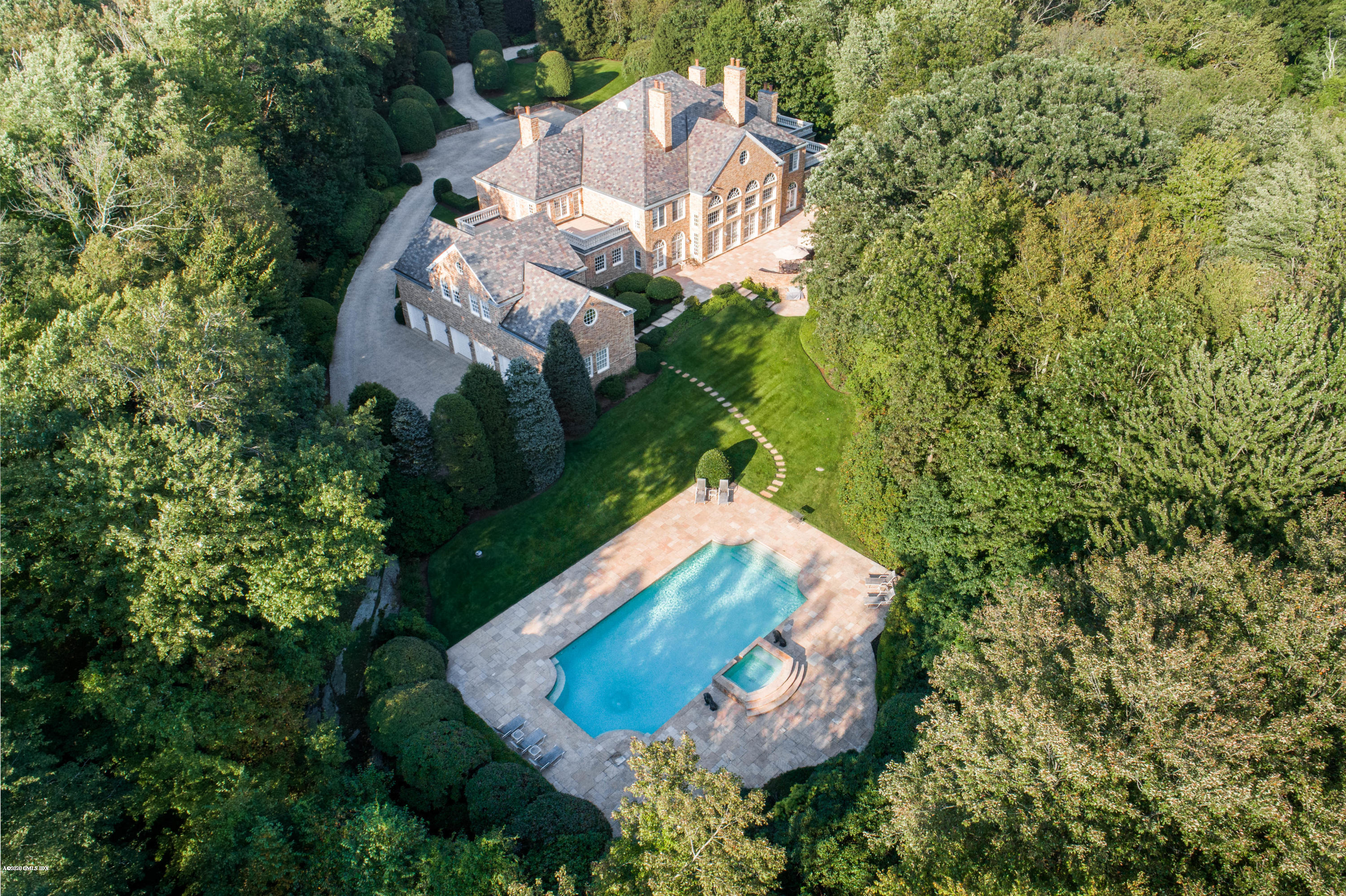 61 Lower Cross Road Greenwich, CT 06831 - Photo 2 of 23 LowerCross-47