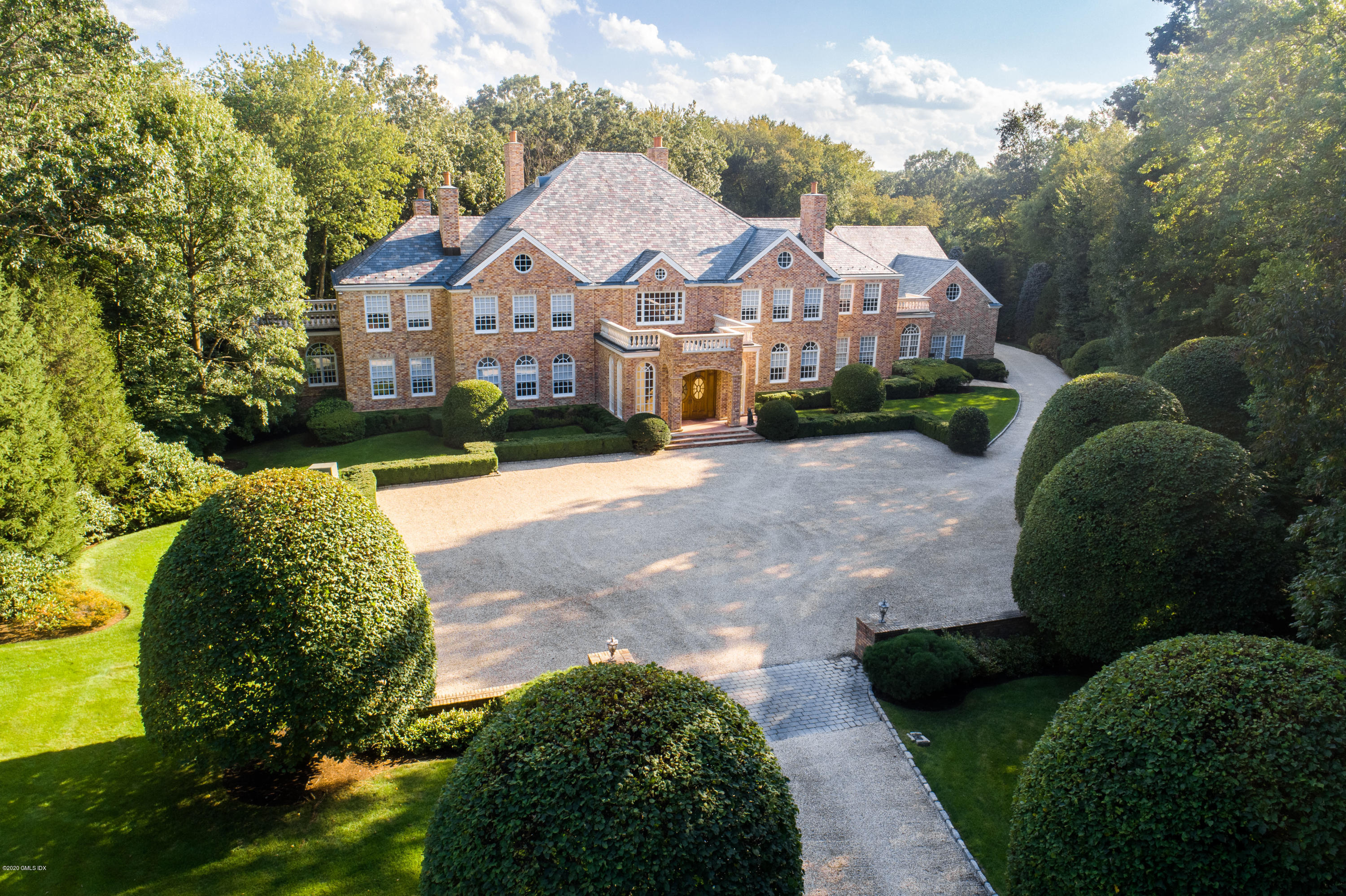 61 Lower Cross Road Greenwich, CT 06831 - Photo 3 of 23 LowerCross-41