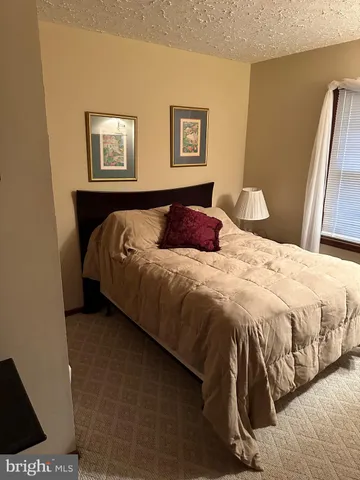 $1,650 | 412 Northwood Circle, Cross Junction, VA 22625