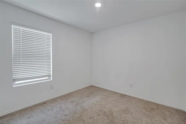 $275,000 | 1105 Wildflower Street, Ennis, TX 75119