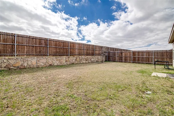 $275,000 | 1105 Wildflower Street, Ennis, TX 75119