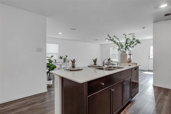 $275,000 | 1105 Wildflower Street, Ennis, TX 75119