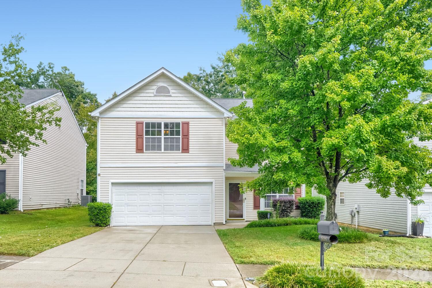 5135 Raspberry Knoll Drive Charlotte, NC 28208 - Photo 3 of 29 Gallery Image 3