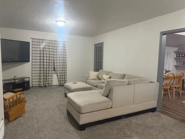 $205,000 | 832 7th Street, Rawlins, WY 82301