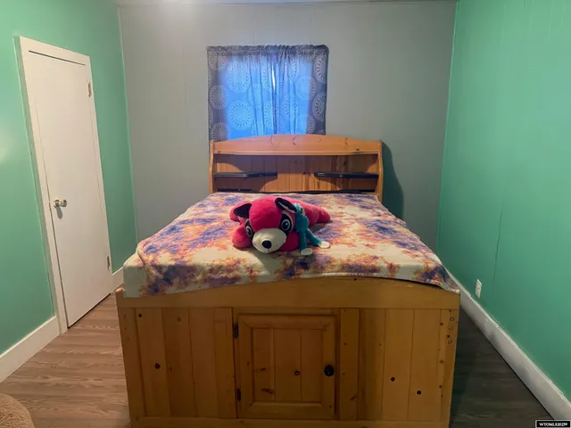 $185,000 | 832 7th Street, Rawlins, WY 82301