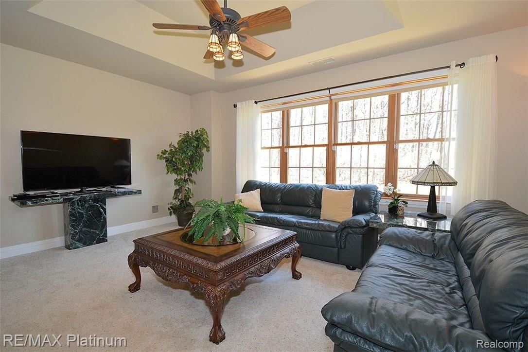 3819 Kipling Circle Howell, MI 48843 - Photo 28 of 35 DSC_3252.JPG