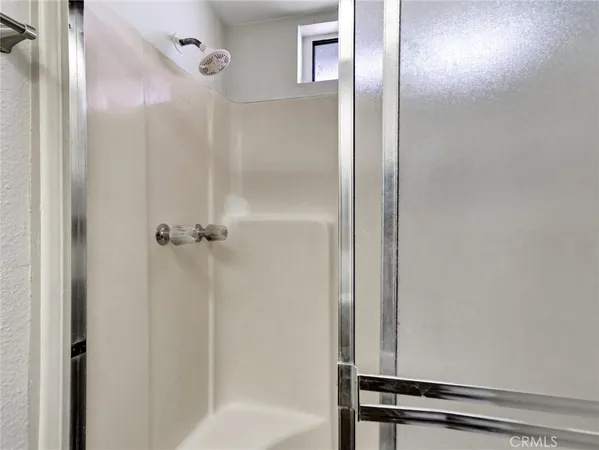 $1,950 | 51225 Eisenhower Drive, Unit B, La Quinta, CA 92253